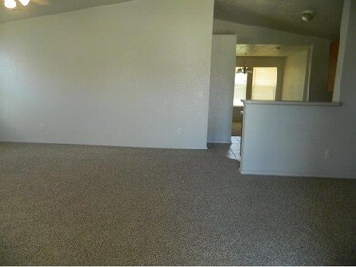 9221 Snowberry Dr, Oklahoma City, OK 73165 - photo 4