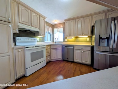 2580 S Highway A1a unit 17, Melbourne Beach, FL 32951 - photo 6