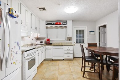 2717 Jeanne St, Marrero, LA 70072 - photo 3