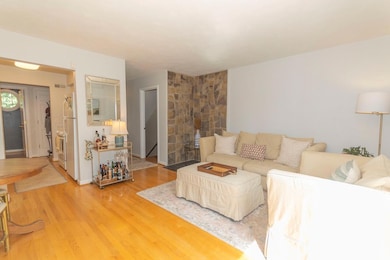 2429 Avenham Ave SW, Roanoke, VA 24014 - photo 7