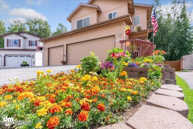 04-Exterior Front_MAX2596-Edit