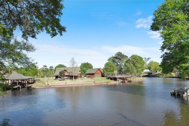 48 Hunters Creek Dr, Huntsville, TX 77340 - photo 5