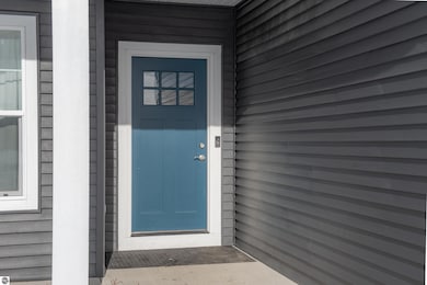 258 Ruby Ct, Alma, MI 48801 - photo 4