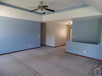 4516 SW Misty Harbor Dr, Topeka, KS 66610 - photo 7