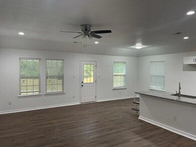 1204 Martin Luther King St, Denison, TX 75020 - photo 4