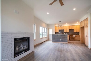 5148 Argus Ln, Fitchburg, WI 53711 - photo 6