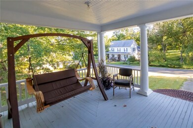 203 E Ervin St, Walhalla, SC 29691 - photo 3