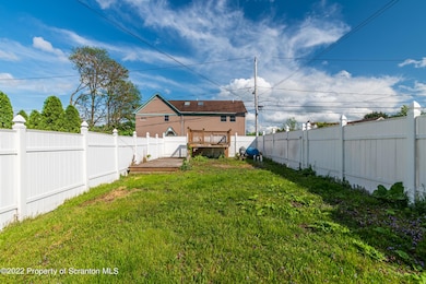 417 S 9th Ave, Scranton, PA 18504 - photo 5