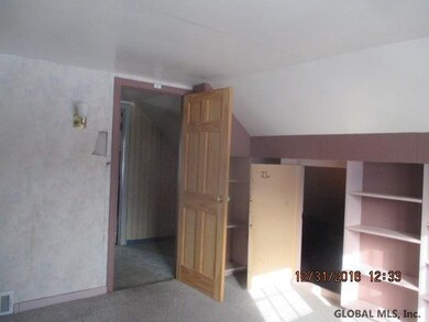 48 New York Ave, Rensselaer, NY 12144 - photo 2