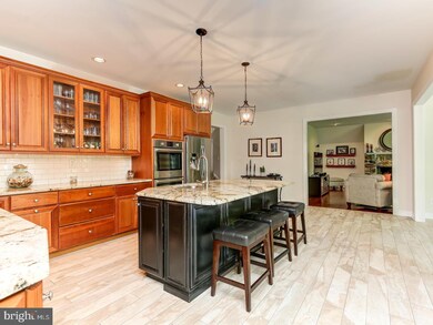 825 Elderberry Ln, West Chester, PA 19380 - photo 4