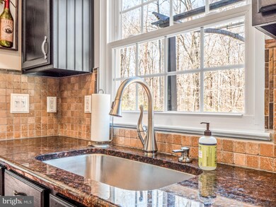 1834 Harewood Ln, Crofton, MD 21114 - photo 7