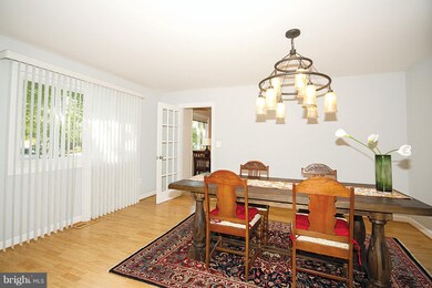 1820 Greenberry Rd, Baltimore, MD 21209 - photo 3