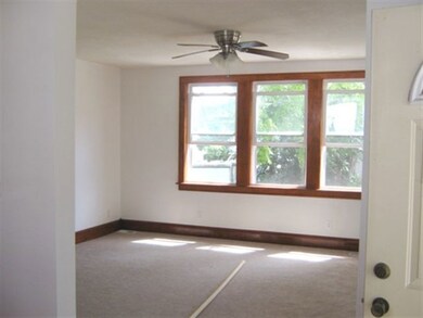 716 W 9th St, Davenport, IA 52804 - photo 3