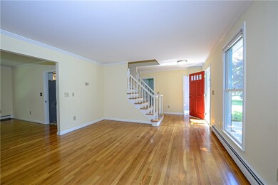 10 Blue Grass Dr, Middletown, RI 02842 - photo 4