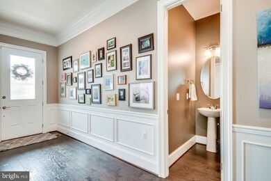 41678 Beckhampton Ct, Aldie, VA 20105 - photo 5