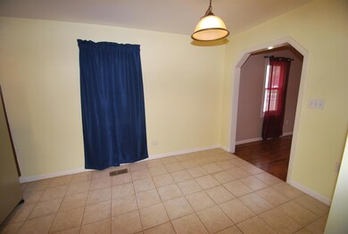 Plenty of room for your guests in your dining area