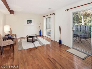 3009 Mission Square Dr, Fairfax, VA 22031 - photo 3