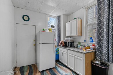 54 West St, Albany, NY 12206 - photo 4