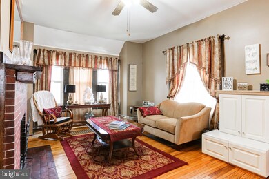 321 Walnut St, Lemoyne, PA 17043 - photo 4