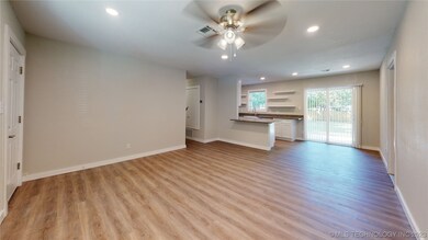 309 11th Ave NE, Ardmore, OK 73401 - photo 5