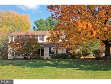 40 Dogwood Dr, Phoenixville, PA 19460 - photo 2