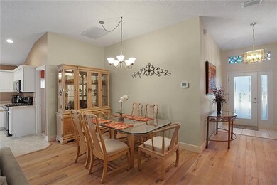 7138 SE 173rd Arlington Loop, The Villages, FL 32162 - photo 4