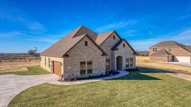 336 Sanger Dr, Springtown, TX 76082 - photo 3