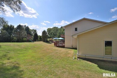 5724 W Rachael Ct, Peoria, IL 61615 - photo 6