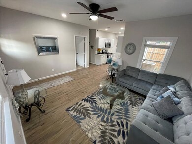 5302 Bonita Ave, Dallas, TX 75206 - photo 4