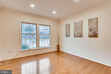 2726 Valley Park Dr, Baltimore, MD 21209 - photo 4