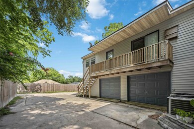2119 N Austin Ave unit C, Pearland, TX 77581 - photo 3