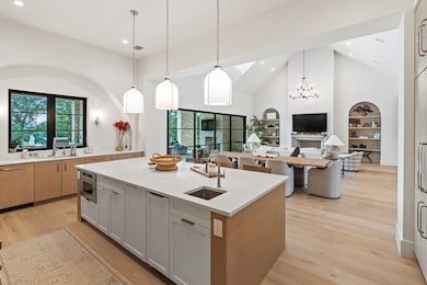 112 Spicewood Trail, Fredericksburg, TX 78624 - photo 7