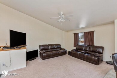 2047 E 73rd Ave unit 7, Anchorage, AK 99507 - photo 5
