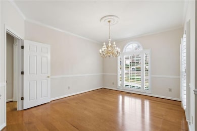 2289 Glenridge Dr, Marietta, GA 30062 - photo 5