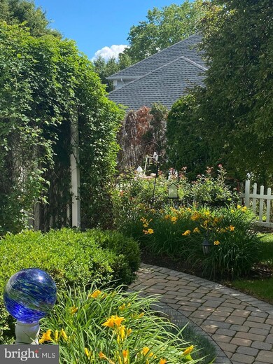 4912 Mead Dr, Doylestown, PA 18902 - photo 5