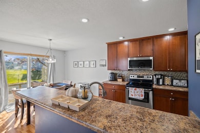 817 35th St SW, Bondurant, IA 50035 - photo 6