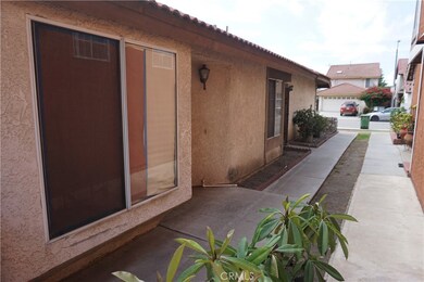 358 S Grape Ave, Compton, CA 90220 - photo 4