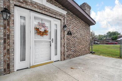 4-web-or-mls-37-commerce-st