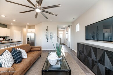 131 Caulfield Rd, Aberdeen, NC 28315 - photo 4