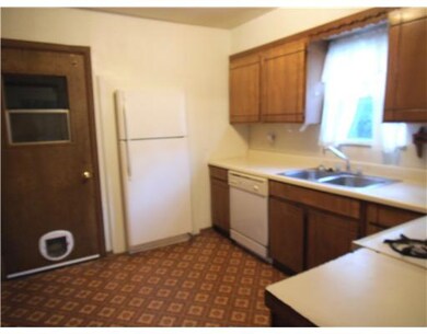 Cafeteria/Kitchen. Cheery kitchen and nice kitchen