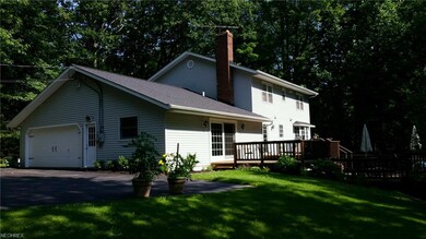 11330 Willow Hill Dr, Chesterland, OH 44026 - photo 2