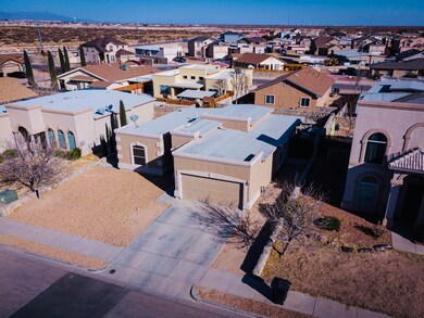 14205 Desert Stone Dr, Horizon City, TX 79928 - photo 4