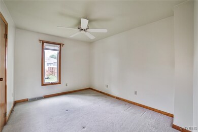 1sr Floor Bedroom