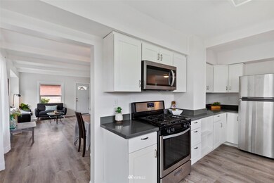 309 Bennett St, Sedro Woolley, WA 98284 - photo 7