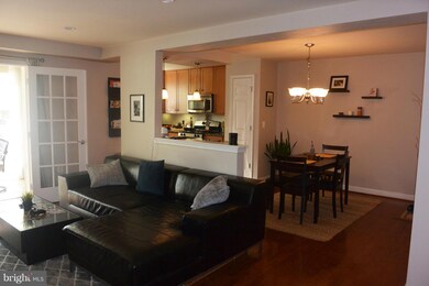 4113 S Four Mile Run Dr unit 102, Arlington, VA 22204 - photo 7