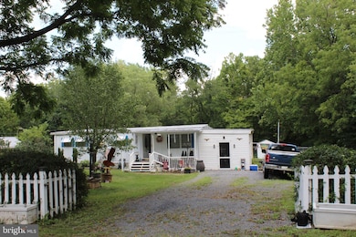 1210 Wadesville Rd, Berryville, VA 22611 - photo 3