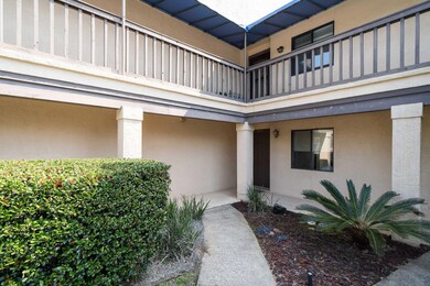 8235 Navarre Pkwy D105-002