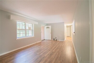 1031 Crowders Creek Rd, Gastonia, NC 28052 - photo 4