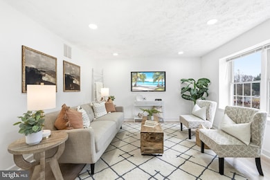 47 Dufief Ct, North Potomac, MD 20878 - photo 7