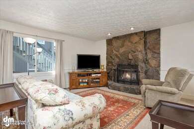 05-Lower Unit Living Room_SOPH8849